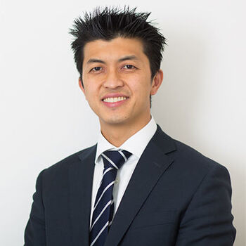Mr De Juan Ng - Mulgrave Private Hospital hip and knee surgeon